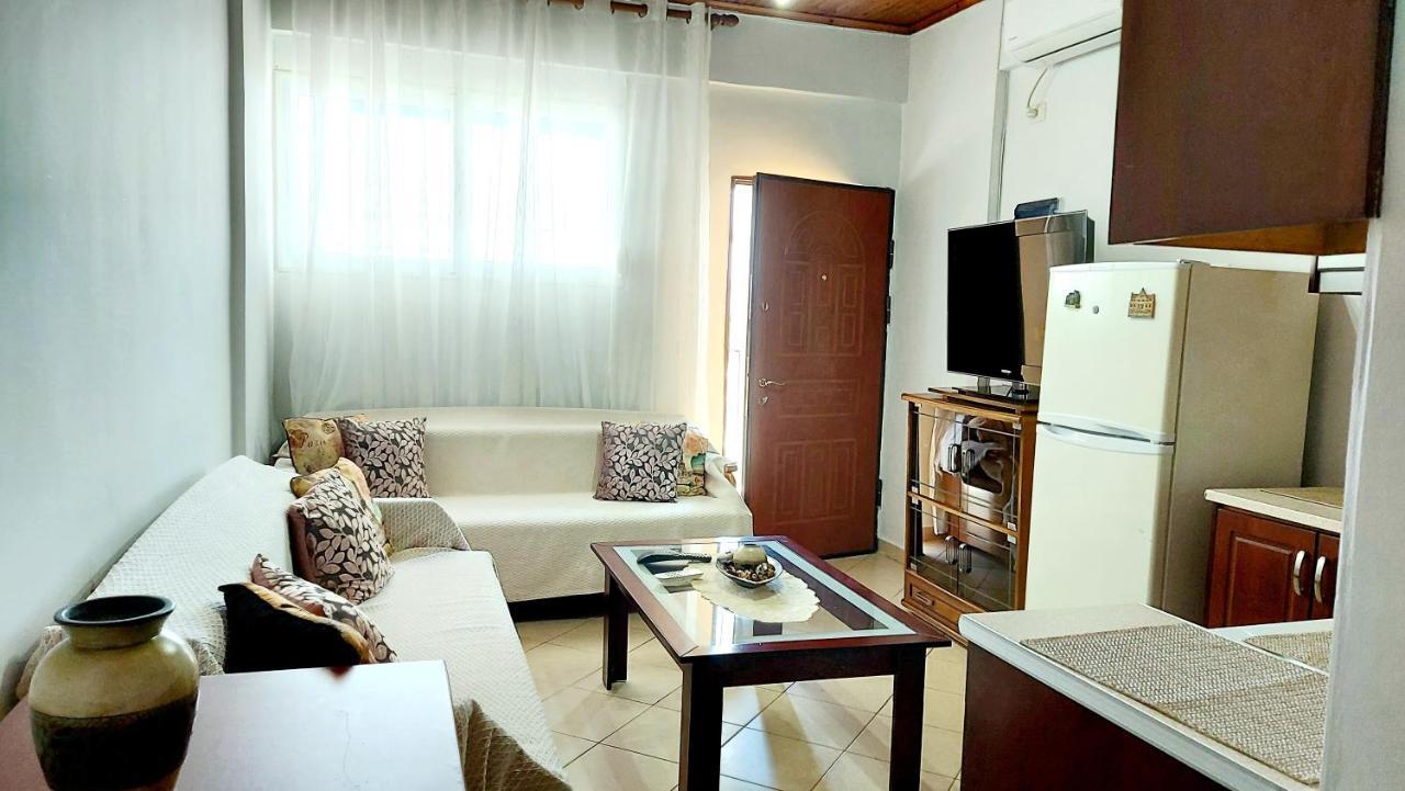 Sea View Apartment Saranda Luaran gambar