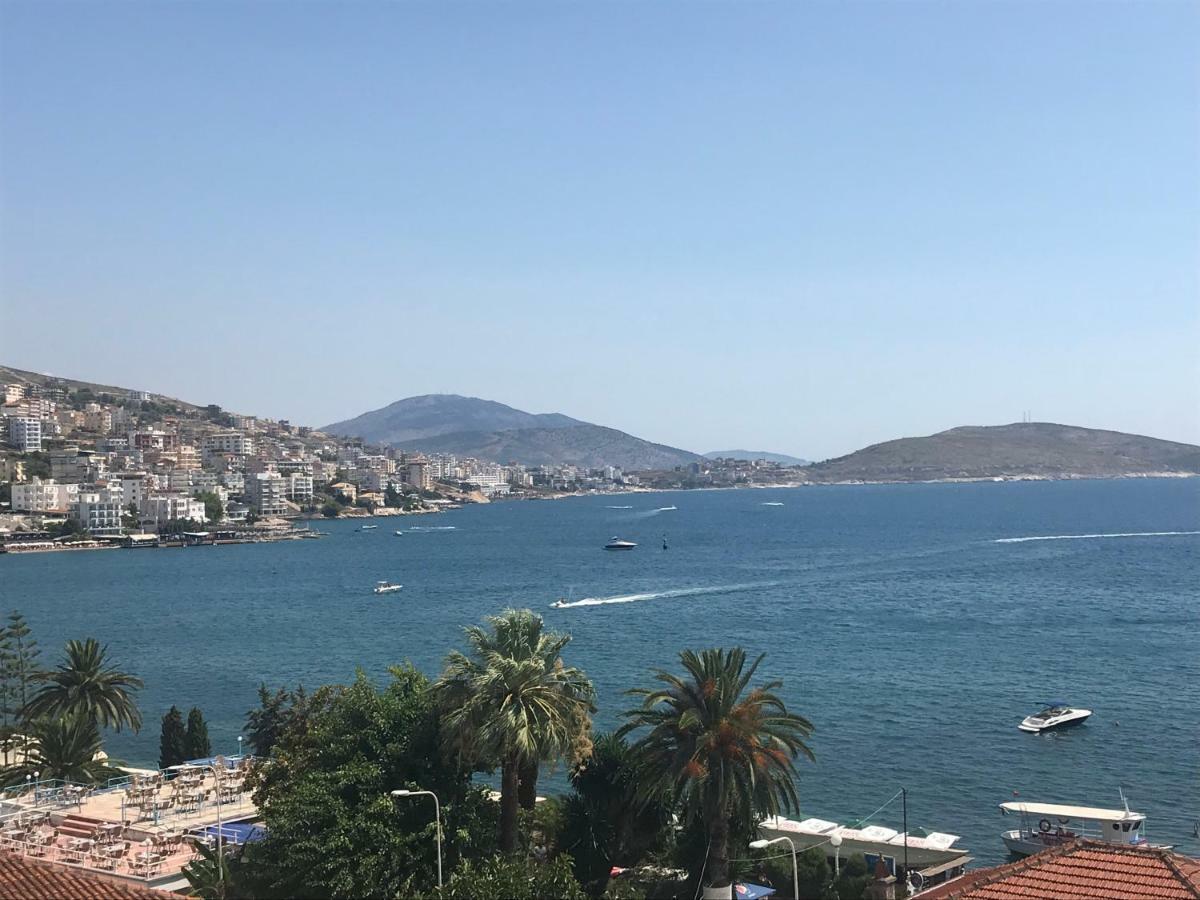 Sea View Apartment Saranda Luaran gambar