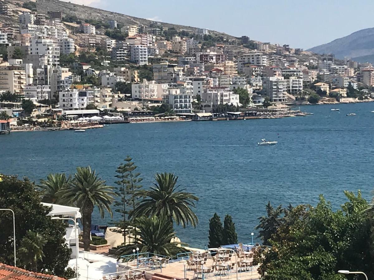 Sea View Apartment Saranda Luaran gambar